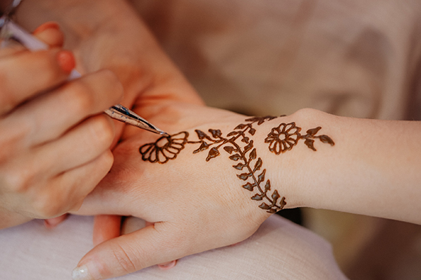 Henna festés
